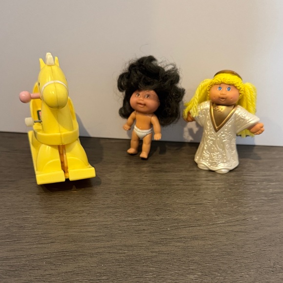 Cabbage Patch kids lot of 3 Rocking Horse Kids Angel Mini Figure - Picture 1 of 5